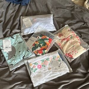 SURPRISE: Assorted baby girl 3 to 12 month 5pk